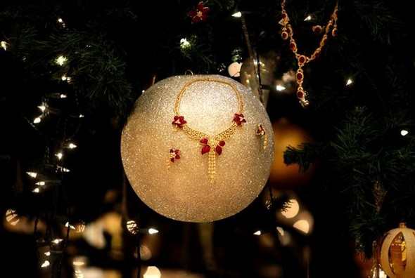 Most Expensive Christmas Tree Decoreted with Precious Stones