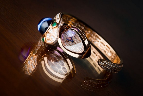 Luxury Watches Discover New Bulgari Serpenti Secret (1)