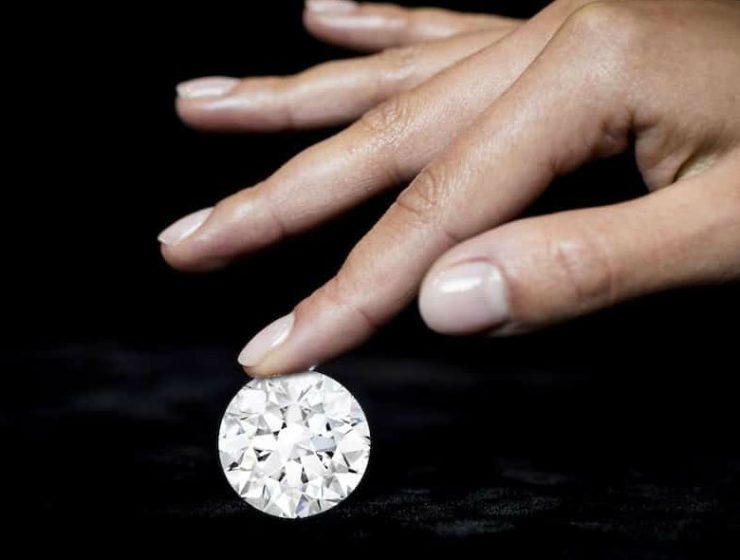 Sotheby Unveils Never Seen White Diamond (1)