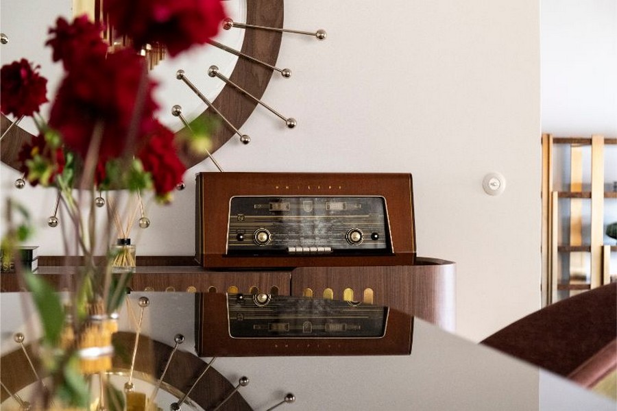 Check out this bespoke Mid-Century Showroom in Portugal